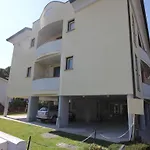 Ines Apartamento